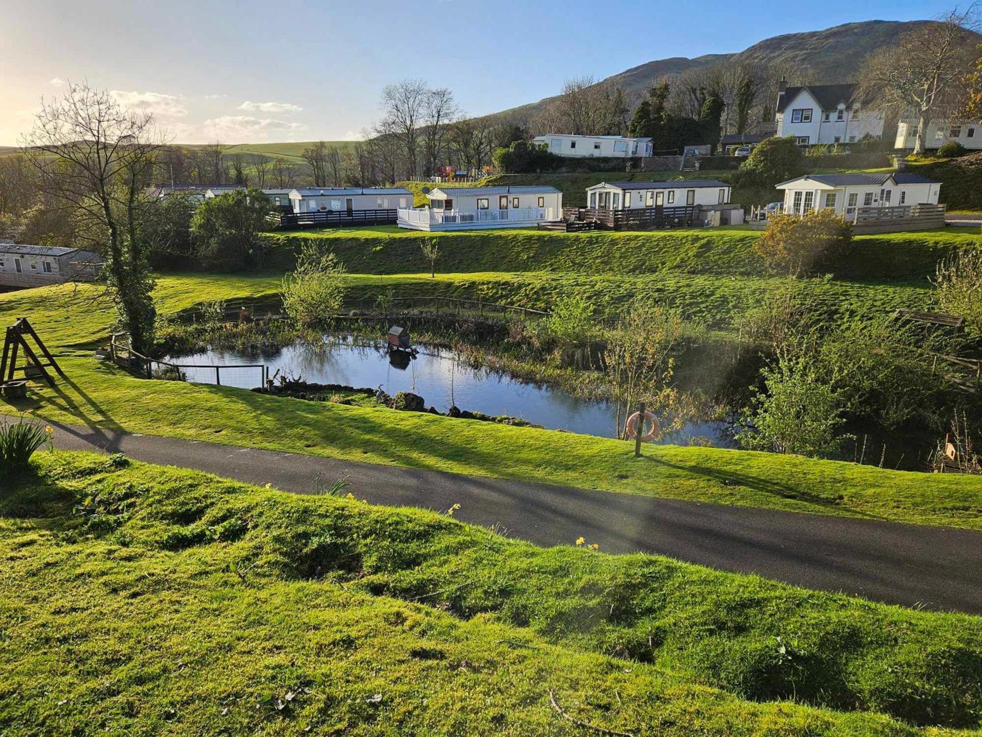 The Sunny Bunny Holiday Home Ballantrae Экстерьер фото